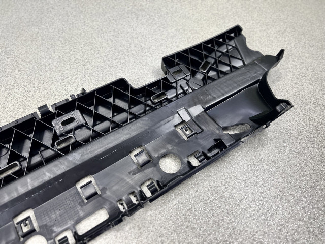 Підсилювач заднього бампера - M Paket - BMW 5 (G30/G31) 51128064714