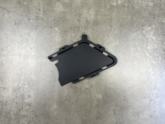 Накладка решітки бампера (права) - M Paket - BMW 3 (F30/F31) 51118054262