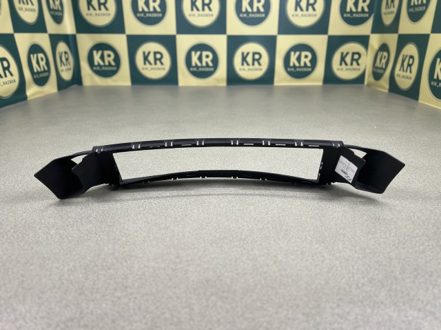 Рамка решітки переднього бампера - M Paket - BMW 5 (F10/F11) 51748049347