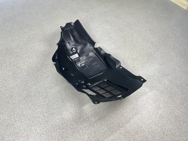 Підкрилок правий (пер.ч) - M Paket - BMW 3 (F30/F31/F34) 51717260728
