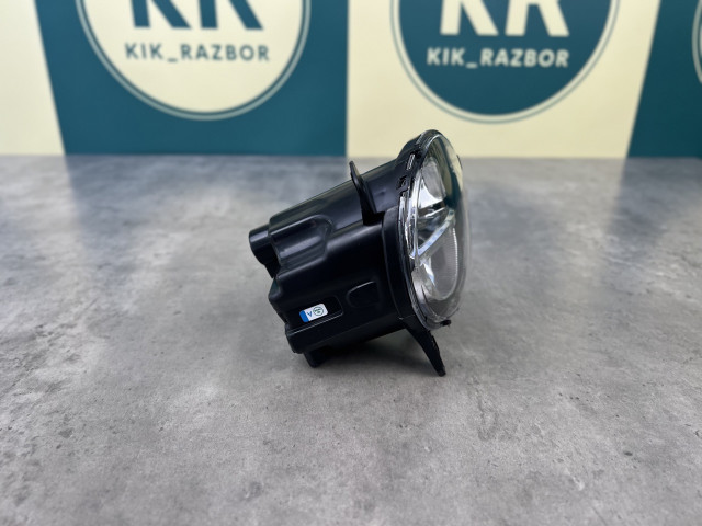 Протитуманна фара LED (права) - BMW 1/3/3GT/4 (F20/F21/F34/F30/F31) (F32/F33/F36) 63177315560