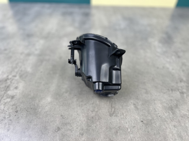 Протитуманна фара LED (права) - BMW 1/3/3GT/4 (F20/F21/F34/F30/F31) (F32/F33/F36) 63177315560