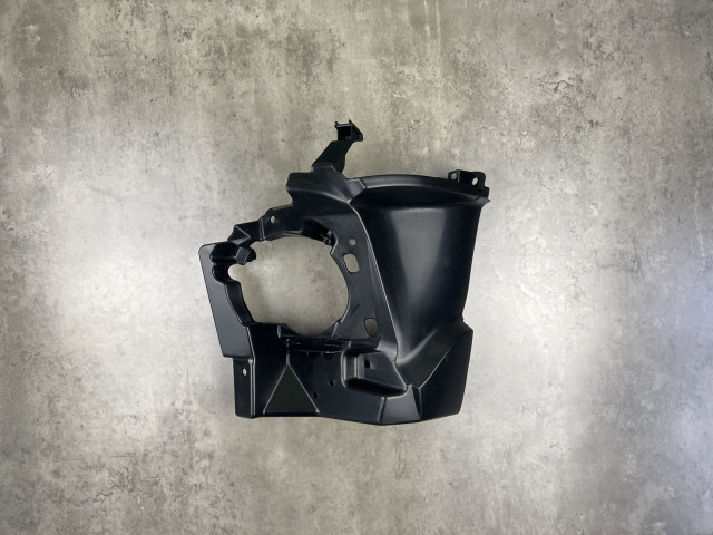 Рамка протитуманної фари (ліва) - M Paket - BMW 4 (F32/F33/F36/F82) 51118054511