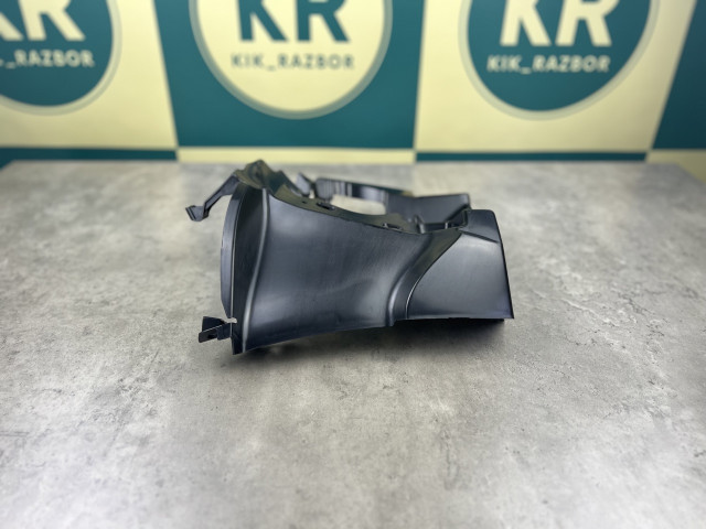 Рамка протитуманної фари (права) M Paket - BMW 4 (F32/F33/F36/F82) 51118054512
