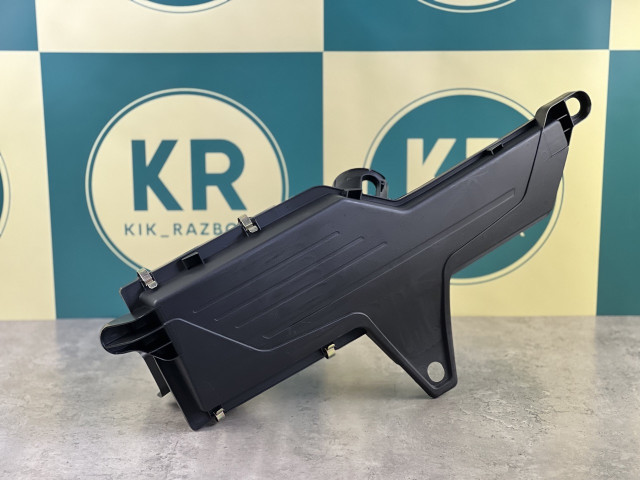 Корпус повітряного фільтра - BMW 3 (F30/F31) 13717597589