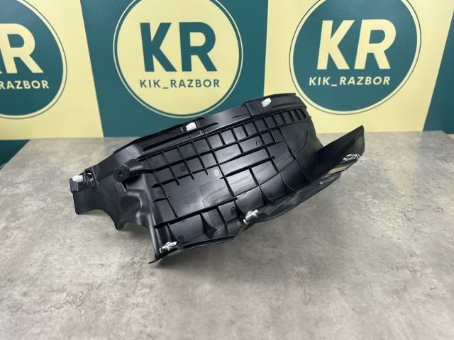 Підкрилок (перед, ліва ч.) - AUDI Q5 (FY) 80A853887F
