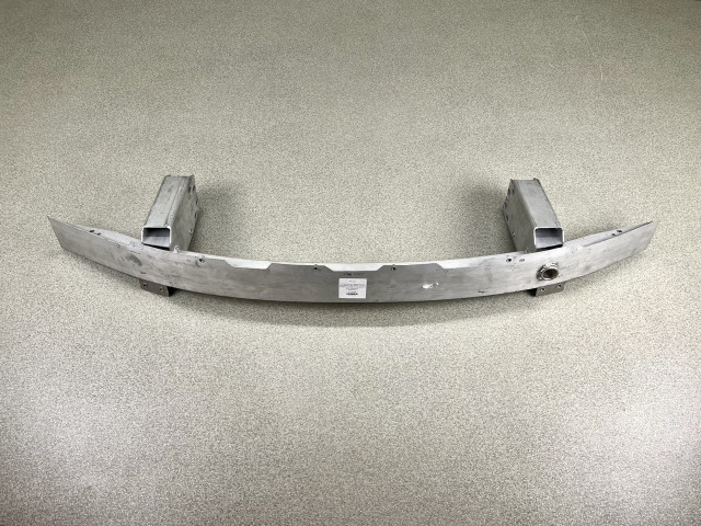 Підсилювач переднього бампера (алюміній, EURO TYPE) - BMW 3 (G20/G21) 51119464432