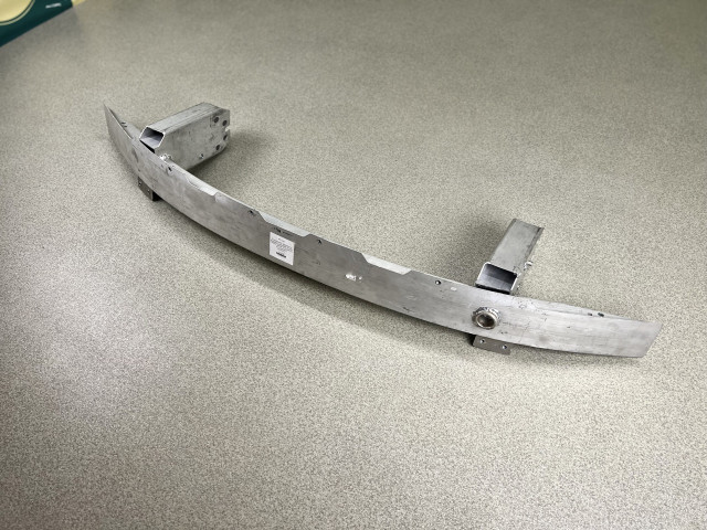 Підсилювач переднього бампера (алюміній, EURO TYPE) - BMW 3 (G20/G21) 51119464432