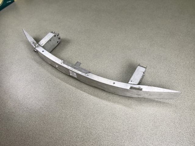 Підсилювач переднього бампера (алюміній, EURO TYPE) - BMW 3 (G20/G21) 51119464432