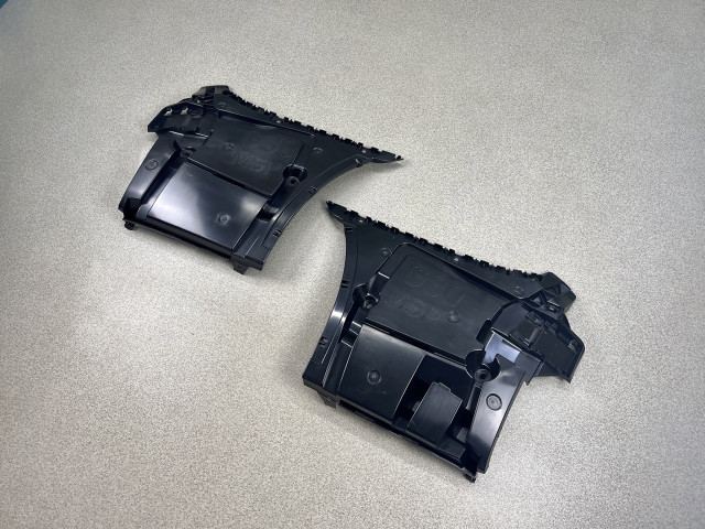 Кріплення заднього бампера (права ч.) - M Paket - BMW 5 (G30) 51128066722