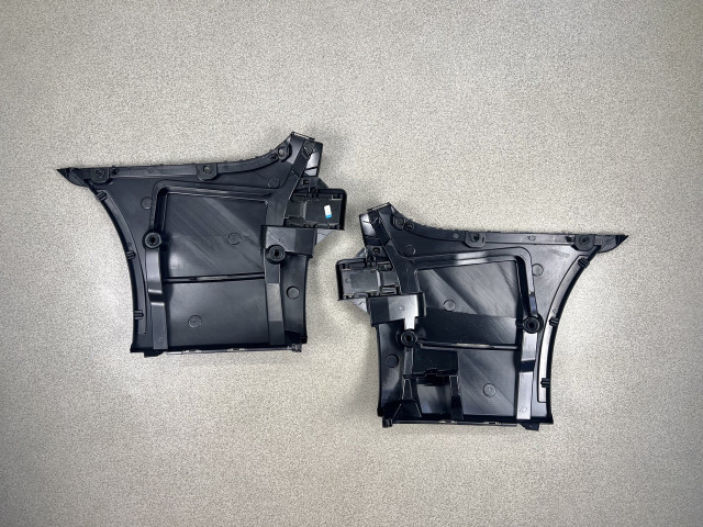 Кріплення заднього бампера (права ч.) - M Paket - BMW 5 (G30) 51128066722