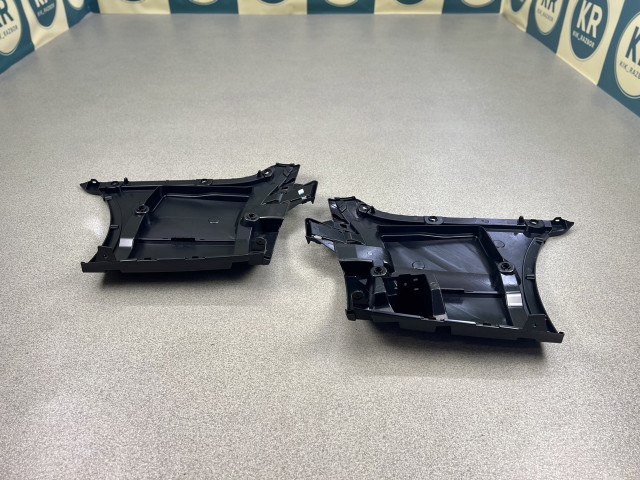 Кріплення заднього бампера (права ч.) - M Paket - BMW 5 (G30) 51128066722