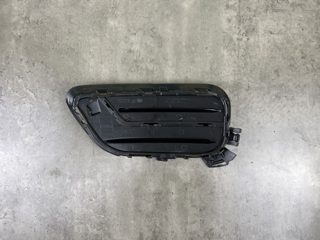 Решітка в бампер (права) - X-LINE - BMW X3 (F25) 51117347946