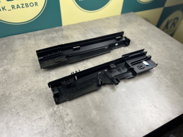 Кріплення радіатора - BMW 1/2/3/3GT/4 (F20/F21/F22/F23/F87 F30/F31/F32/F33/F34) 17117600536
