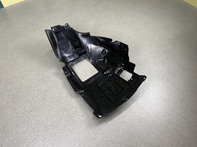 Підкрилок правий (перед) – BMW 3 (F30/F31) 51717260726