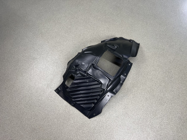 Підкрилок лівий (перед) - BMW 4 (F32/F33/F36) 51717260729
