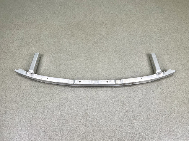 Підсилювач переднього бампера - BMW 5 (G30) 51117385290