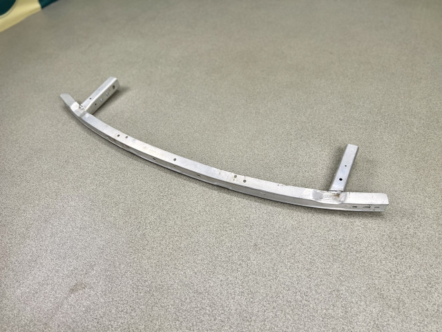 Підсилювач переднього бампера - BMW 5 (G30) 51117385290