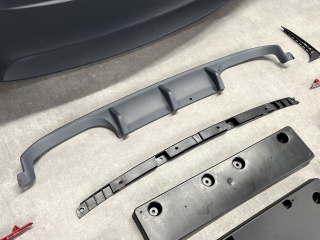 Обвіс - M4 Look (4 двері) - BMW 4 (F36)