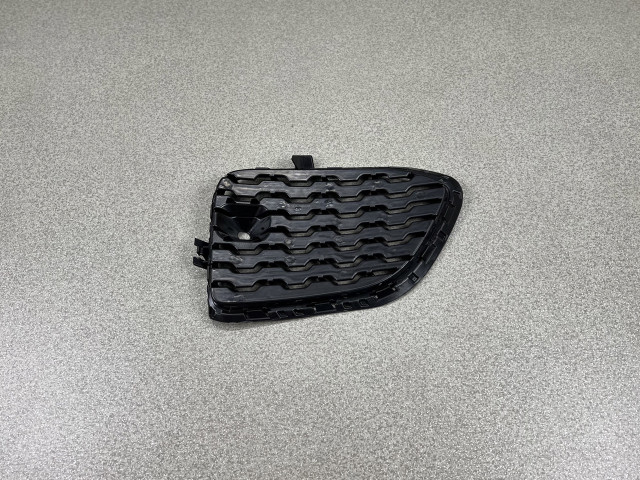 Решітка в бампер (права) - M Type - BMW X3 (F25) 51118056942