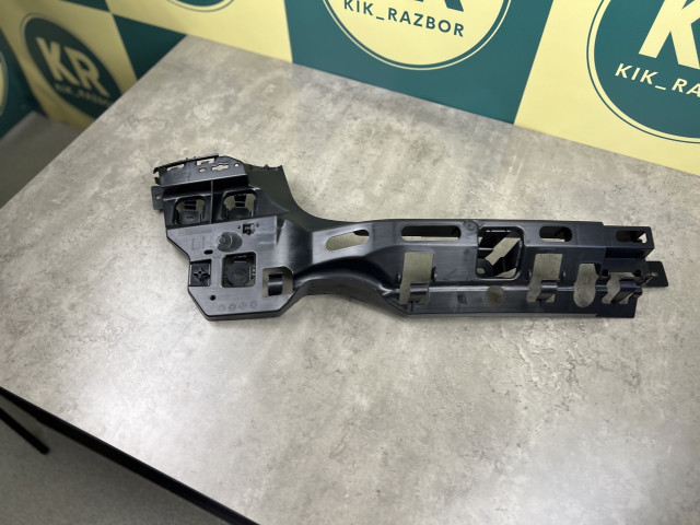 Кріплення заднього бампера (ліва ч.) - M Paket - BMW 3 (G20/G21) 51127469363