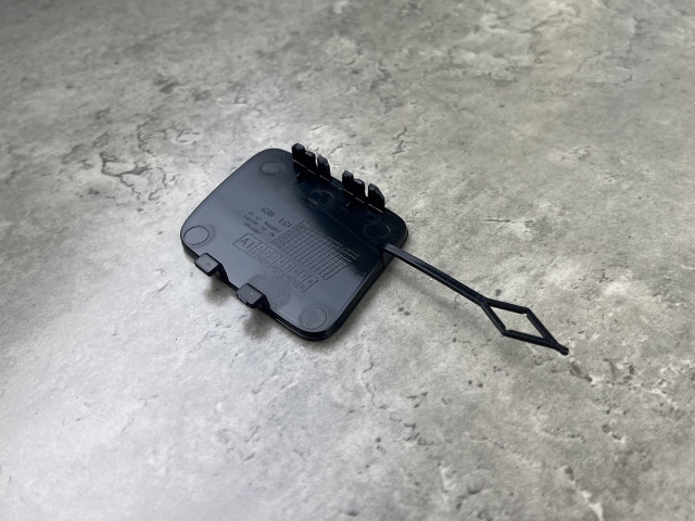 Заглушка буксирувального крюка (зад) - рест. - BMW 5 (G30/G31) 51129852170