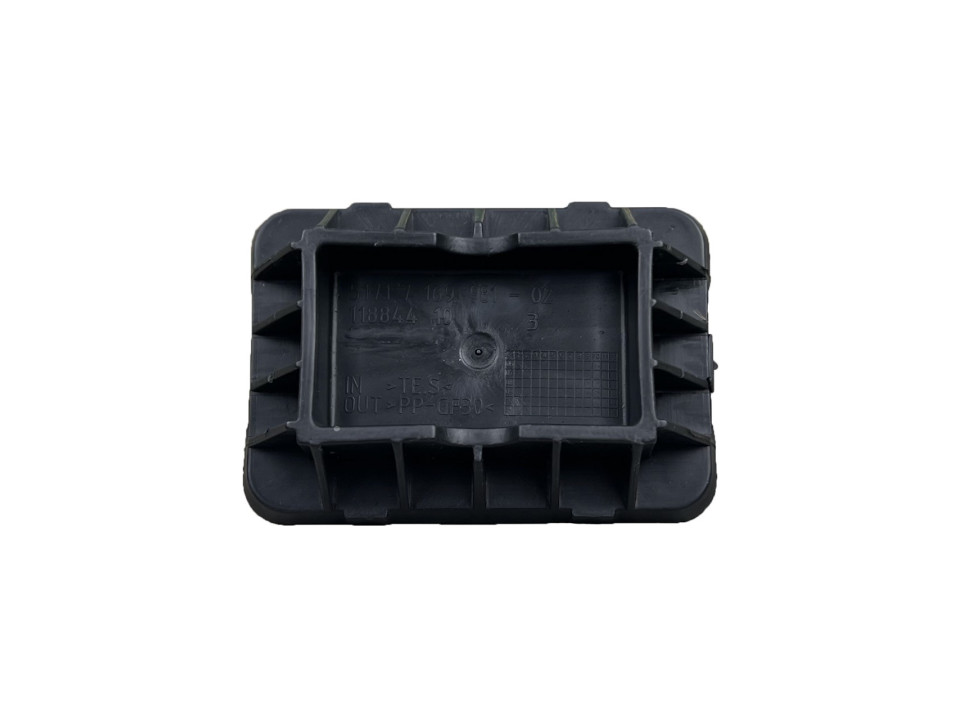 Опора/подушка домкрата - BMW 1/3/4/6 (F20/F21 F30/F31/F32/F33/F36 F06/F12/F13) 51717169981