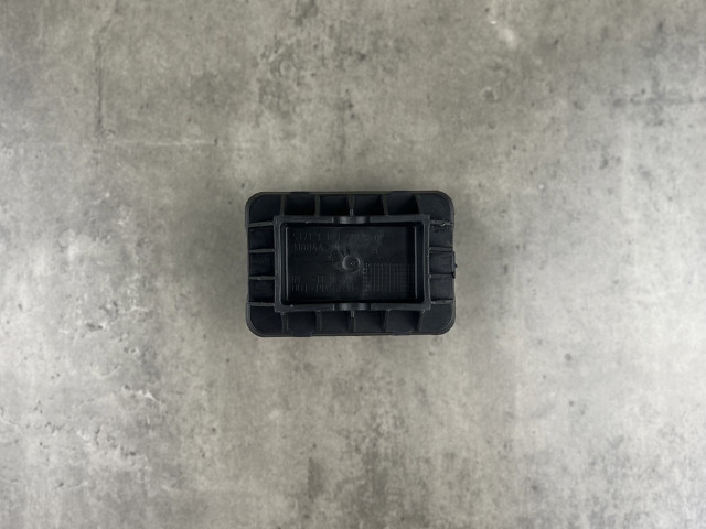 Опора/подушка домкрата - BMW 1/3/4/6 (F20/F21 F30/F31/F32/F33/F36 F06/F12/F13) 51717169981