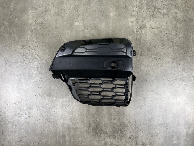 Решітка в бампер (права) - M Paket - BMW X3/X4 (G01/G02) 51118081524