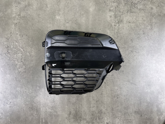 Решітка в бампер (ліва) - M Paket - BMW X3/X4 (G01/G02) 51118081523