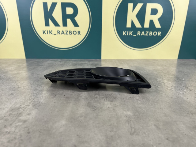 Решітка в бампер (ліва) - M Paket - BMW 2 (F22/F23/F87) 51118055319