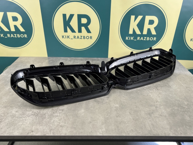 Решітка радіатора (ноздрі) рест. - M5 (подвійні, карбон) - BMW 5 LCI (G30/G31)