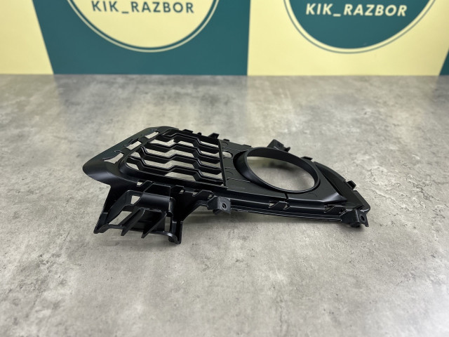 Решітка в бампер (права) - M Paket - BMW 3 GT (F34) 51118057324