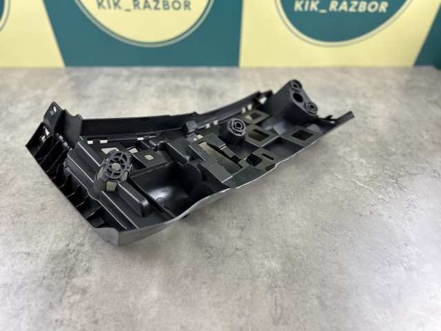 Кріплення заднього бампера (ліве) - M Paket - BMW X5 (G05) 51128069245