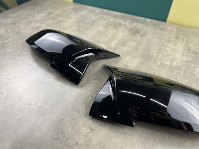 Накладка дзеркала (глянець) – M4 – BMW 4 (F32/F33/F36)
