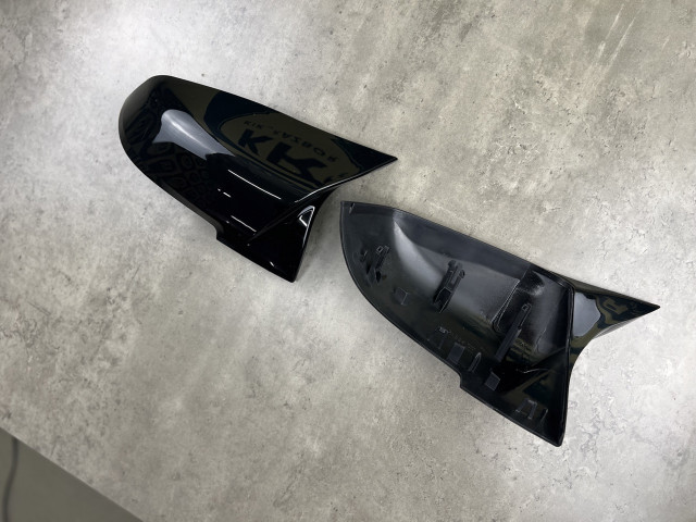 Накладка дзеркала (глянець) – M4 – BMW 4 (F32/F33/F36)