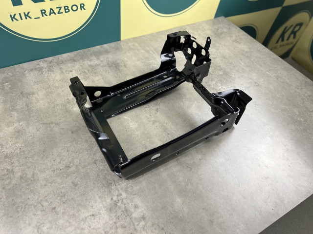 Кронштейн підсилювача бампера (лівий) - BMW 3 (G20/G21/G26) 51119449061