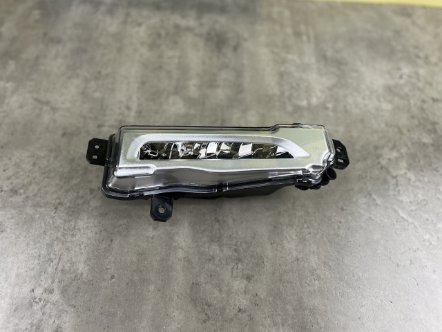 Протитуманна фара (права) - BMW X5/X6/X7 (G05/G06/G07) 63177406366