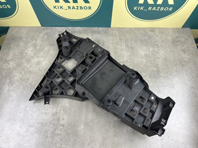 Кріплення заднього бампера (праве) - M Paket - BMW X5 (G05) 51128069248