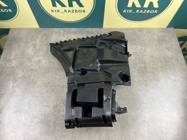 Кріплення заднього бампера (центр. ліве) - M Paket - BMW X3 (G01) 51127400667