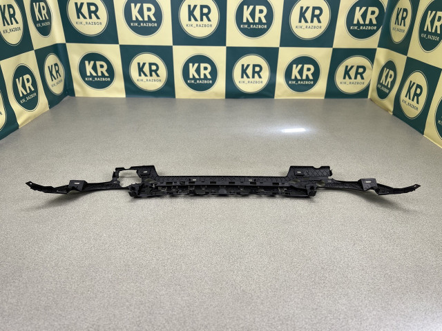 Кронштейн заднього бампера (середній) - M Paket - BMW 3 (G20/G21) 51128075715 / 51128069392