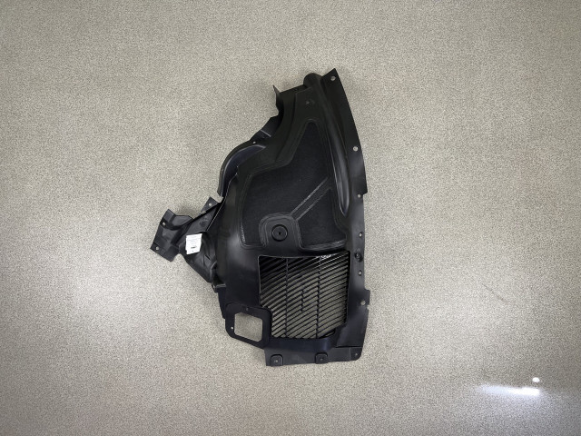 Підкрилок передній (лівий) - BMW X6 (F16) 51717333521