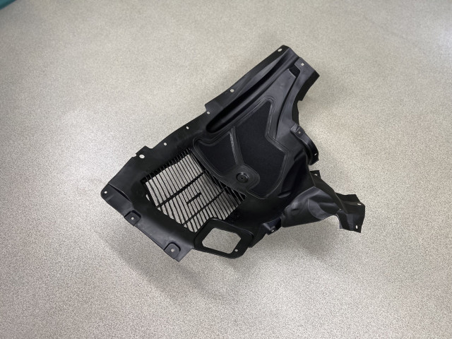 Підкрилок передній (лівий) - BMW X6 (F16) 51717333521