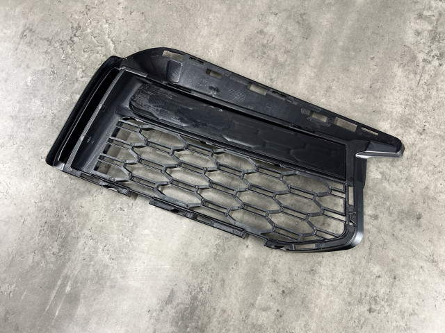Решітка в бампер (ліва) – M Paket (до рест.) – BMW 5 (G30/G31) 51118064963