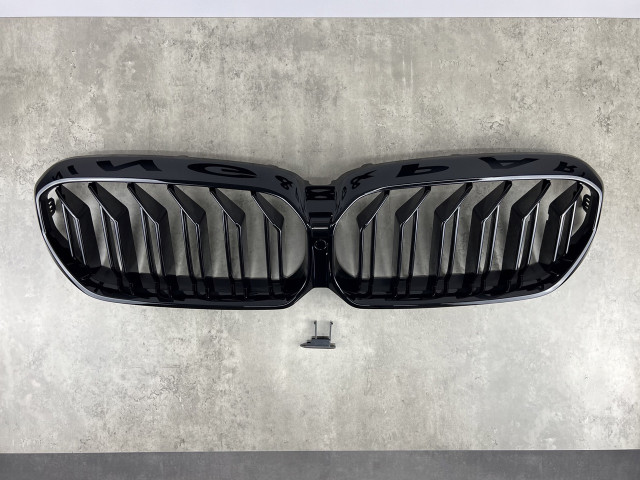 Решітка радіатора (ноздрі) рест. - M5 (подвійні) - BMW 5 LCI (G30/G31)