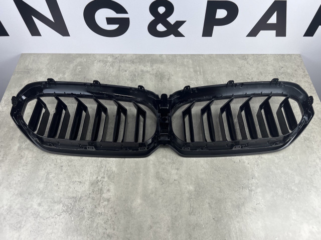 Решітка радіатора (ноздрі) рест. - M5 (подвійні) - BMW 5 LCI (G30/G31)