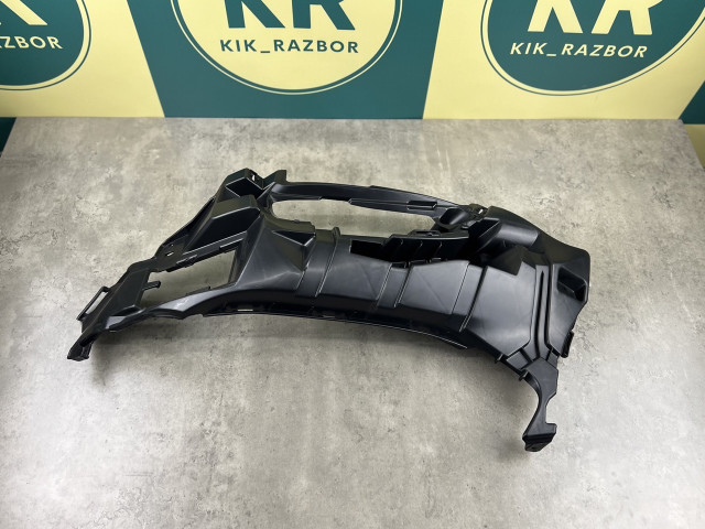 Кріплення протитуманної фари (ліве) - M Paket - BMW X3/X4 (G01/G02) 51118064595