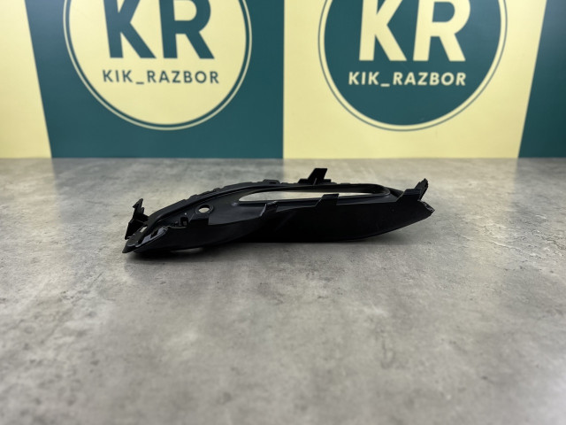 Рамка протитум. фари (права) - M Paket - BMW X5 (G05) 51118099732