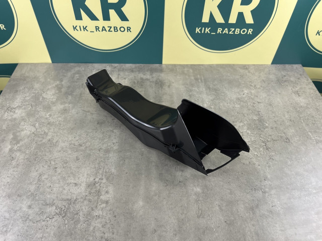 Повітропровід гальмівного механізму (правий) - BMW X6 (F16) 51747343806