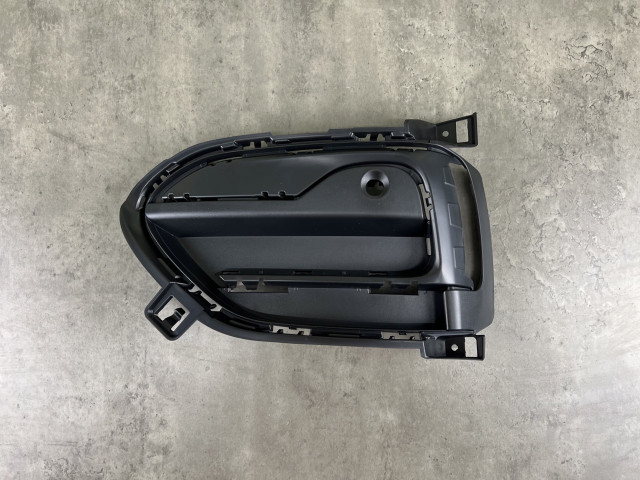 Решітка протитум. фари (закрита) - ліва - BMW X6 (F16) 51117336511